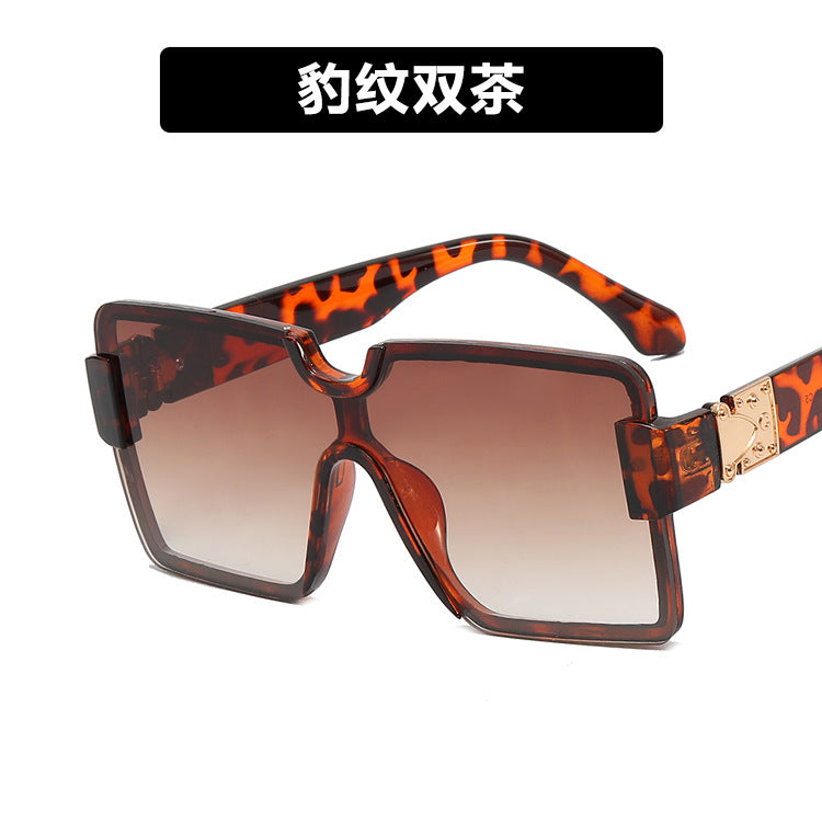 Wholesale Frameless Personalized One-Piece Retro PC Sunglasses